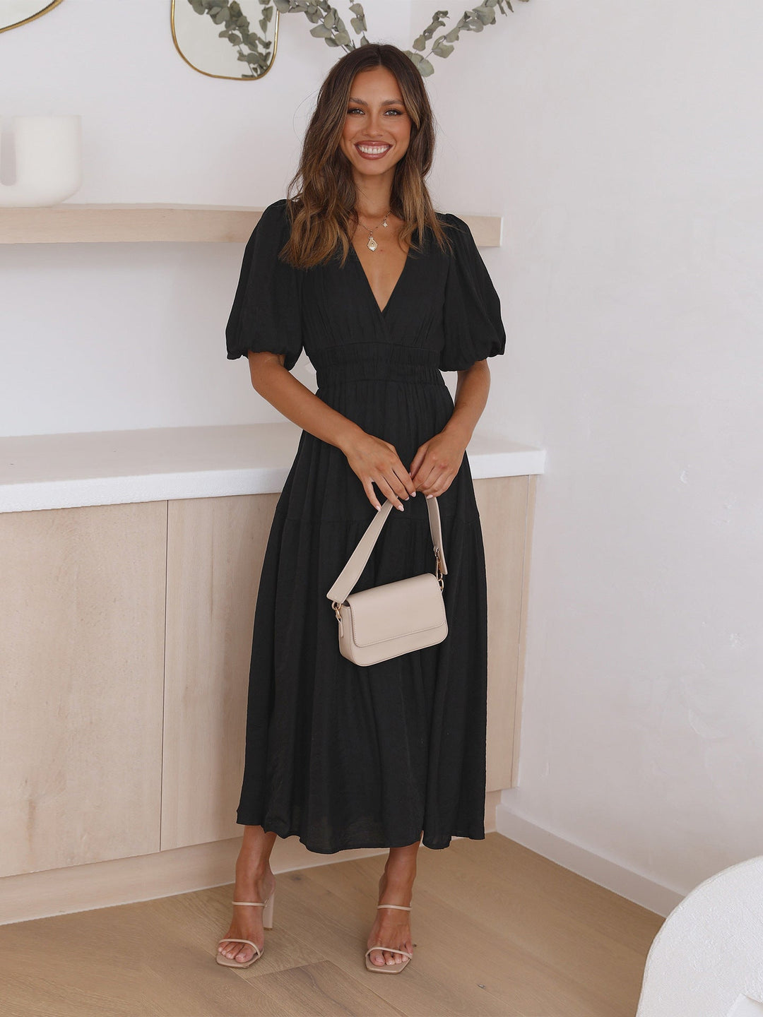 Abilene | V-Neck Flow Dress