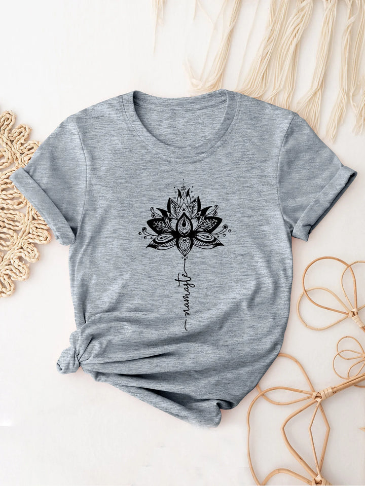Casey | Bloom Script Tee