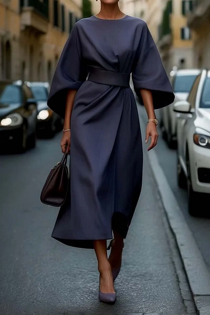 Dann Dress | Timeless Elegance with Lantern Sleeves and a Standout Belt