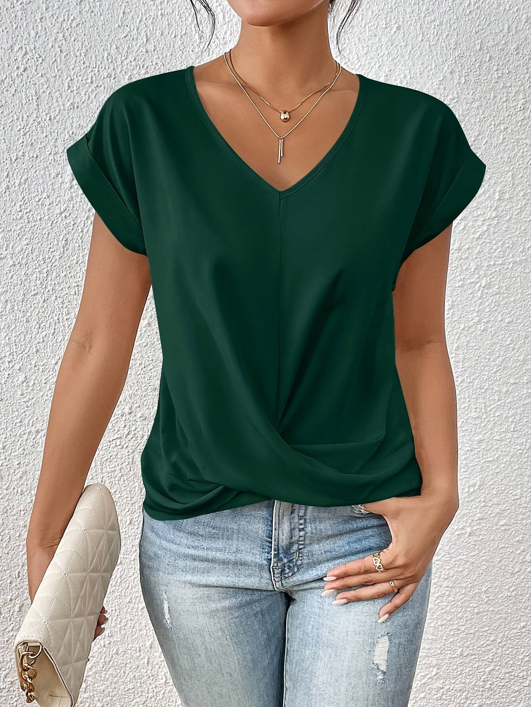 Ava™ | Casual T-shirt with Sweetheart Neckline