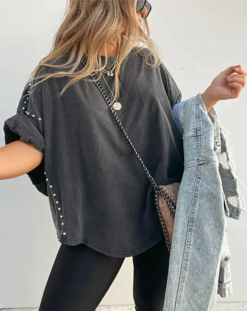 Cassandra | Comfortable and Stylish Classic Tee
