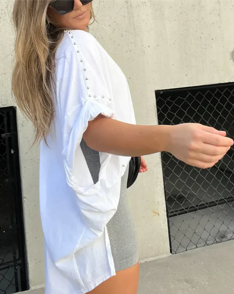 Cassandra | Comfortable and Stylish Classic Tee