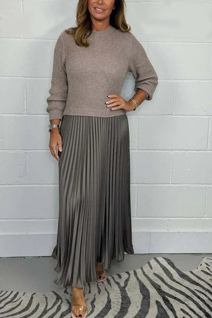Milena | Pleated Skirt and Sweater Set