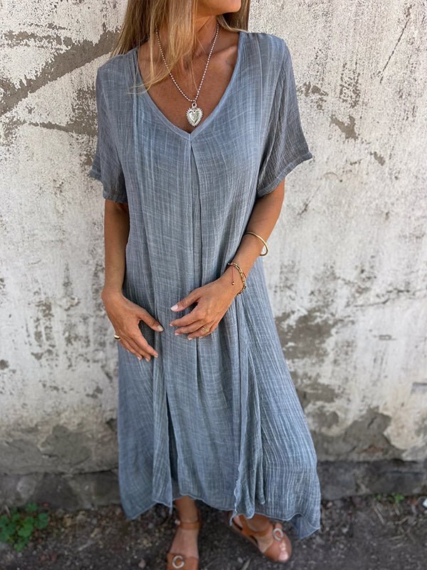 Loreta | Effortless V-Neck Maxi Dress