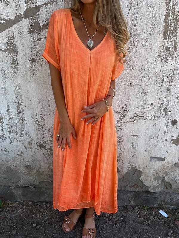 Loreta | Effortless V-Neck Maxi Dress