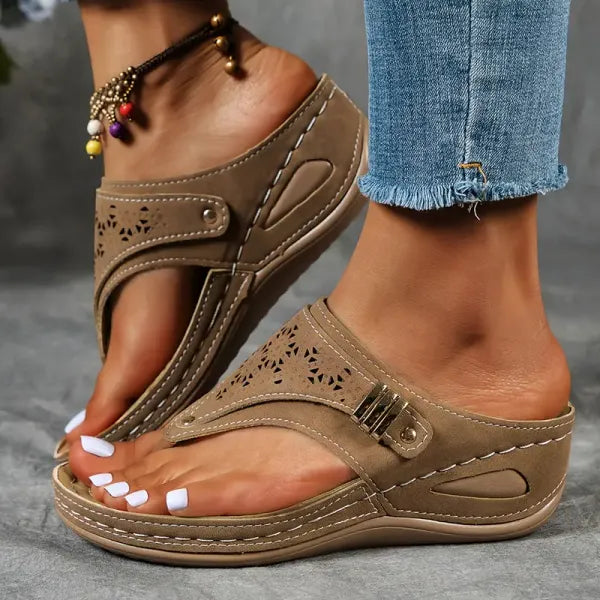 Chloé | Orthopedic Sandals